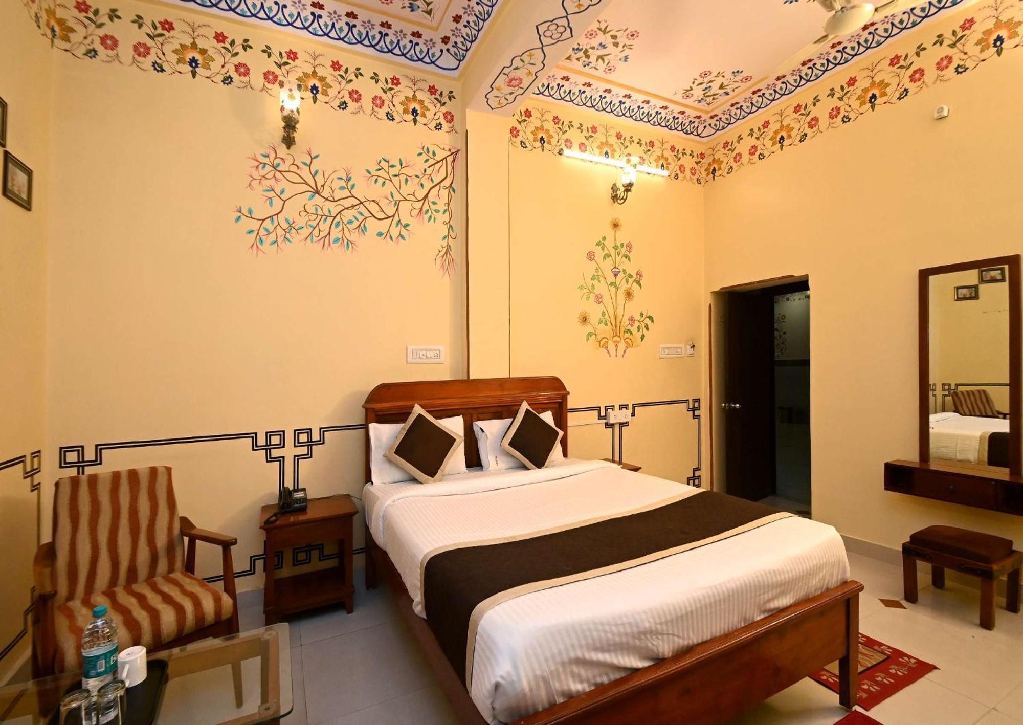 Virasat Mahal Heritage Hotel-Jaipur City Center Exterior foto